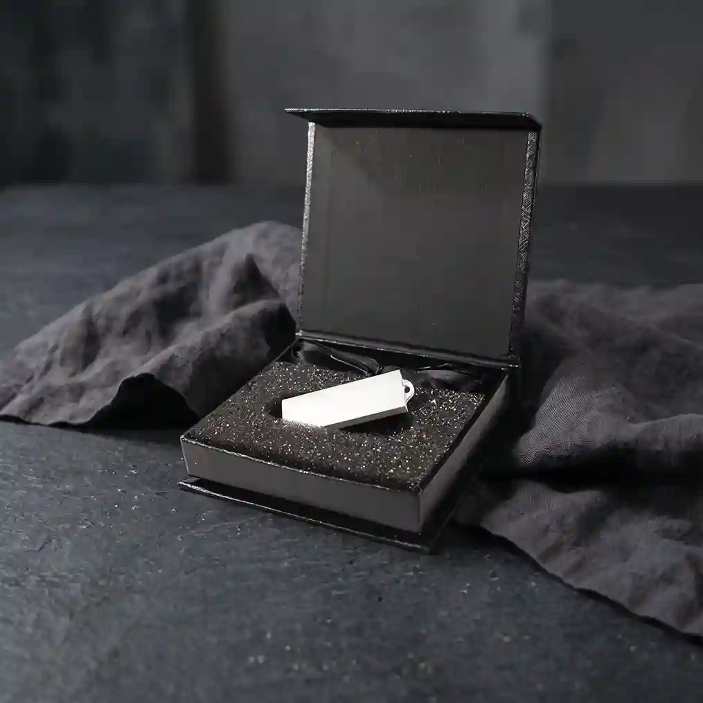 Custom usb box from Horizons Packaging