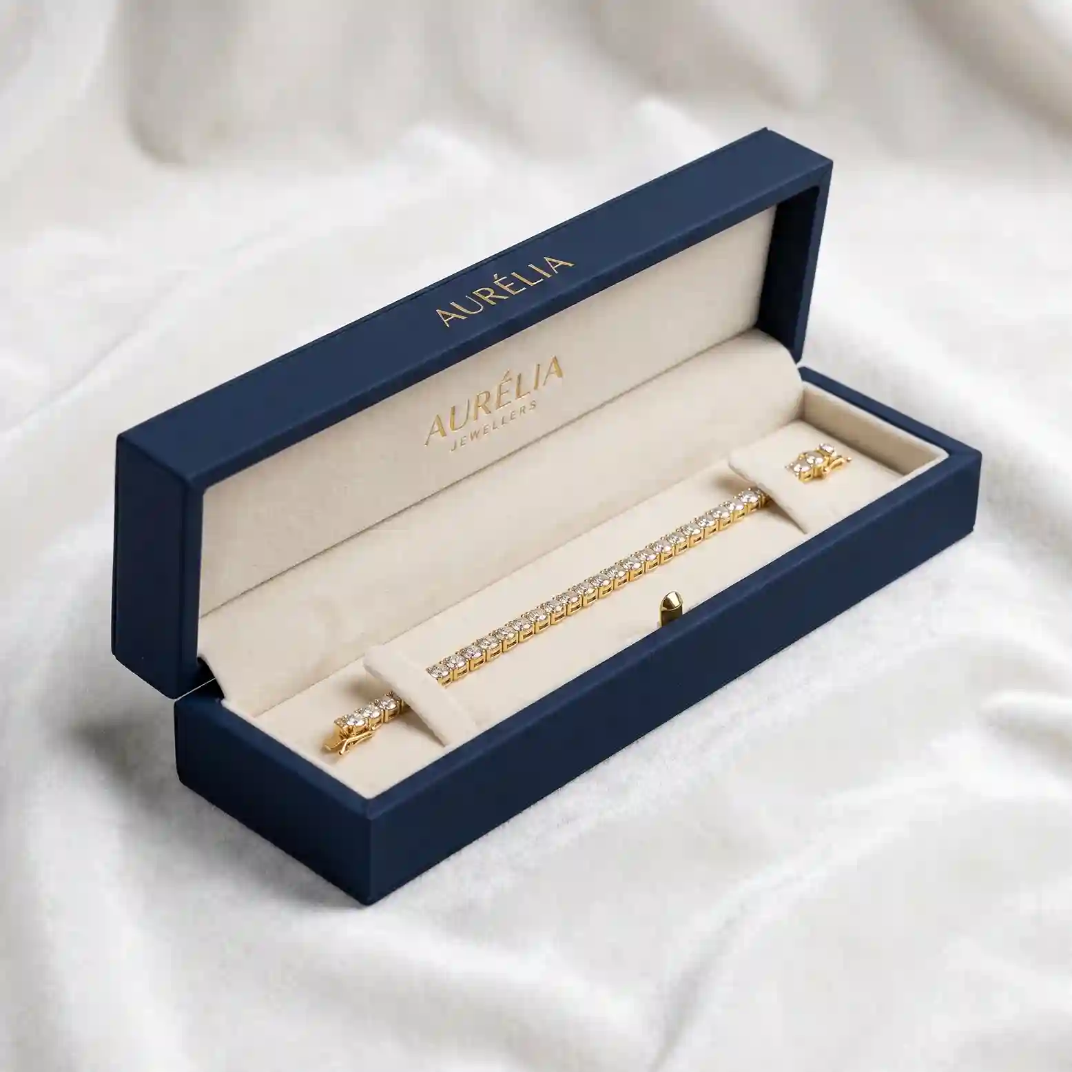 Custom bracelet box from Horizons Packaging